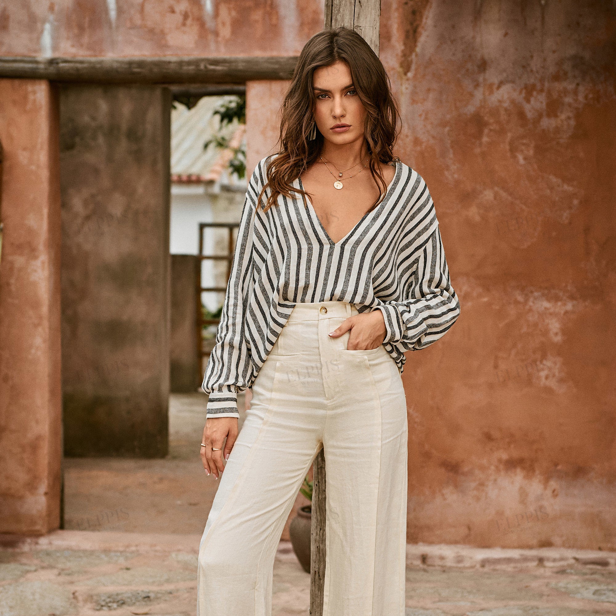 Minimalist cotton-linen wide-leg trousers