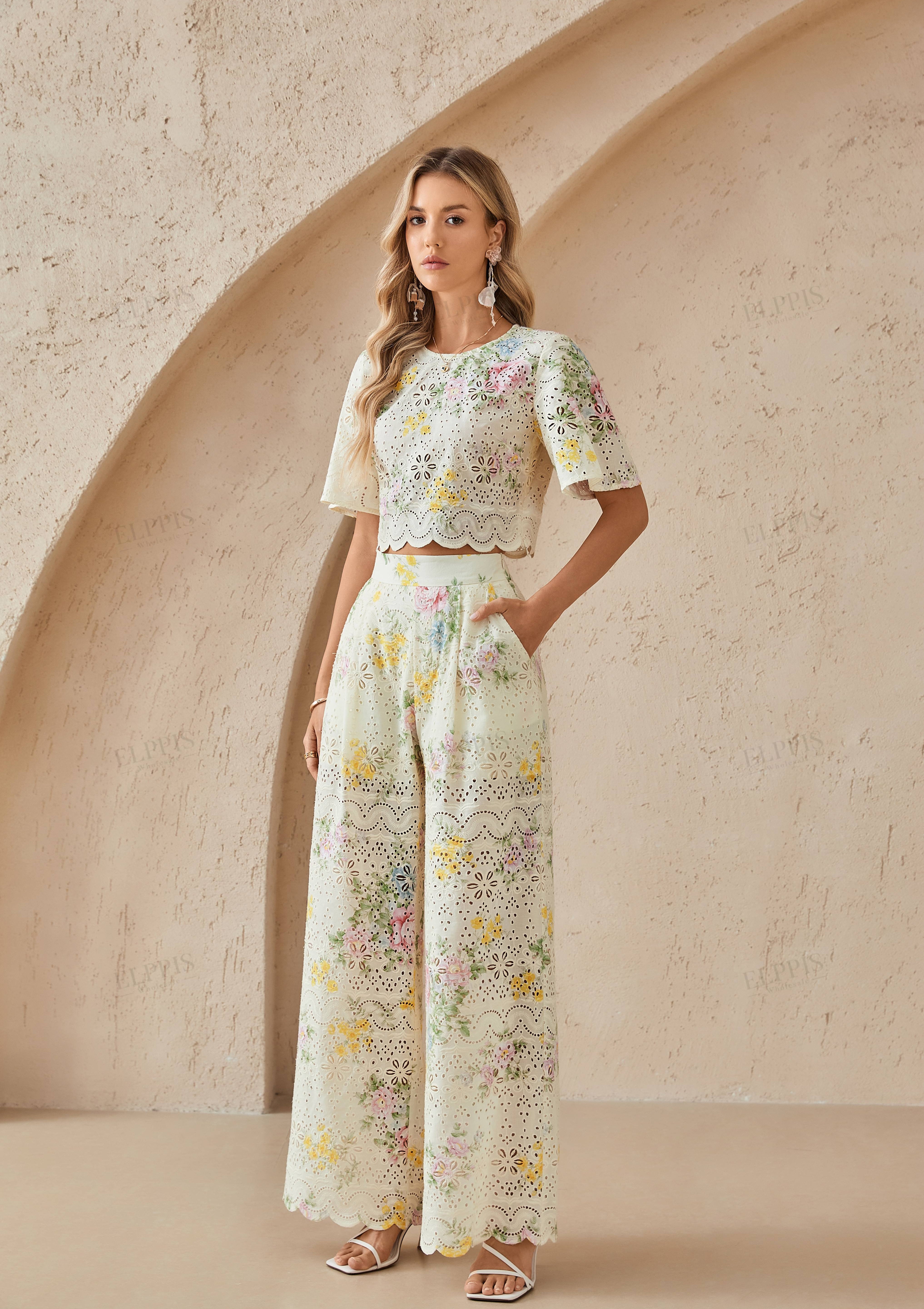 Cream Floral Print Eyelet Cropped Top with Flared Sleeves & Scalloped Hem