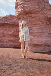Linen Blend Floral Embroidered Elastic Waist Shorts