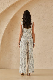 Beige Paisley Print Button-Front Sleeveless Vest
