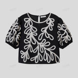 Embroidered short sleeve top