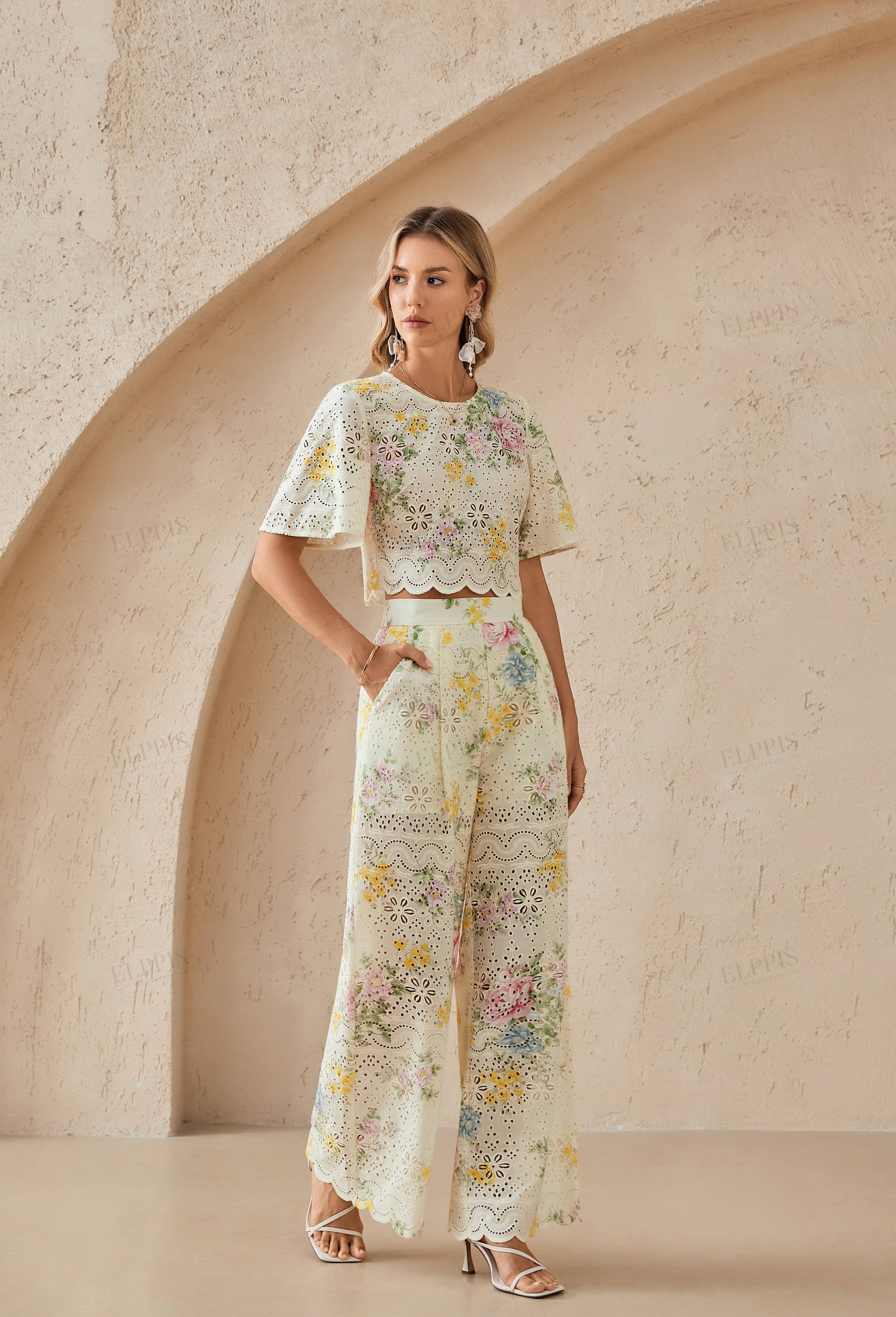 Cream Floral Print Eyelet Cropped Top with Flared Sleeves & Scalloped Hem
