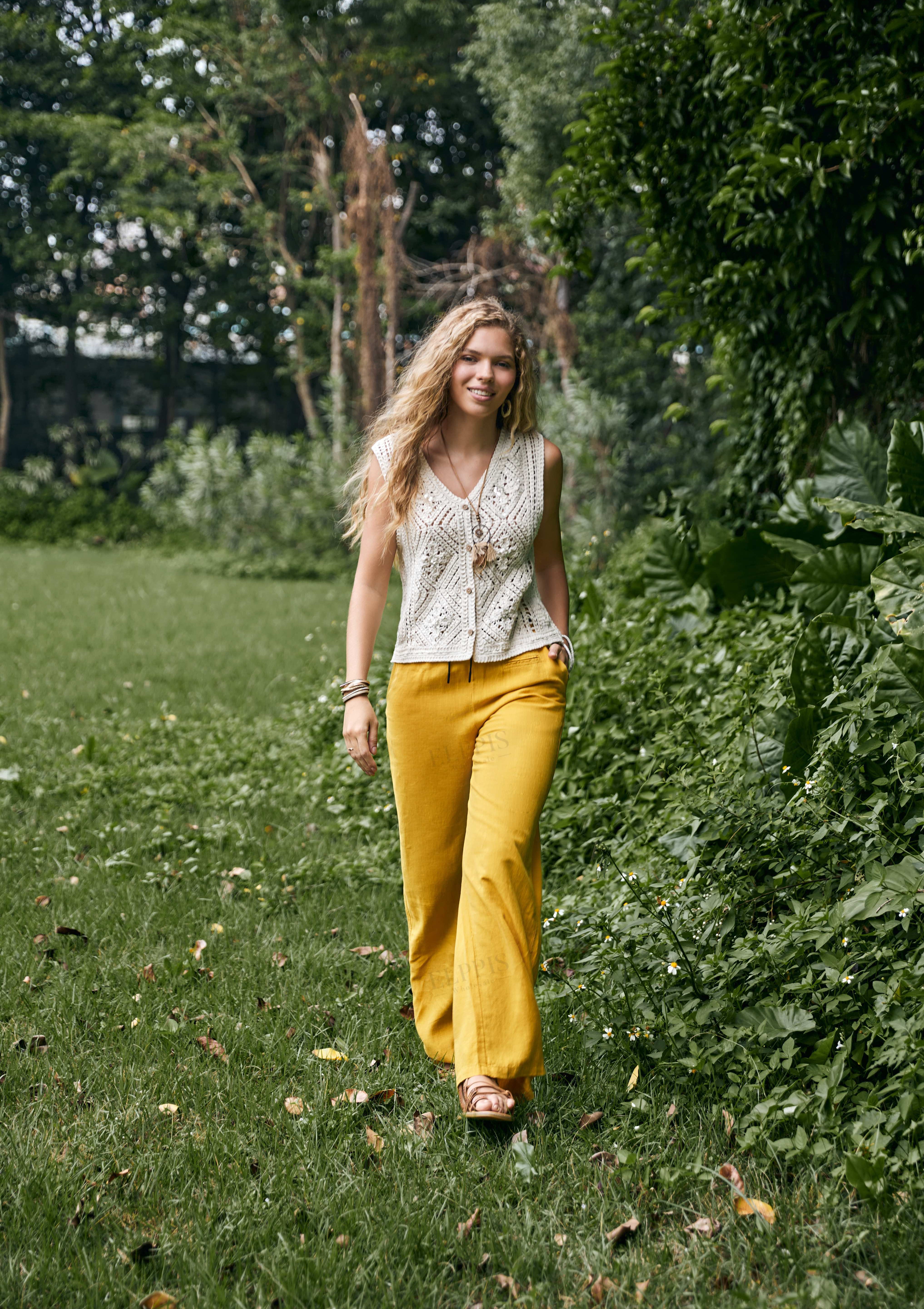 Ivory Crochet Sleeveless Vest
