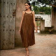 Vacation style 3D bead decorated pleated spaghetti strap maxi dress