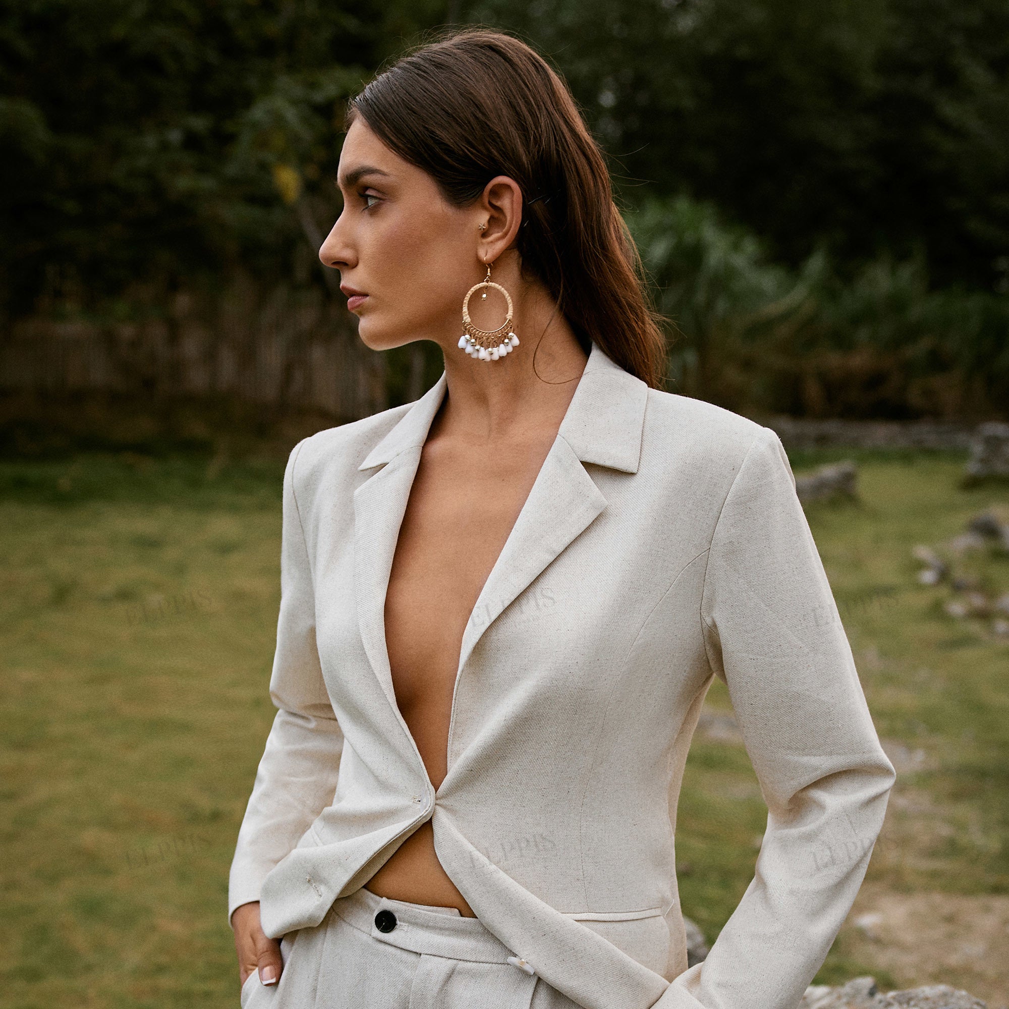 Minimalist cotton-linen wide-leg trousers