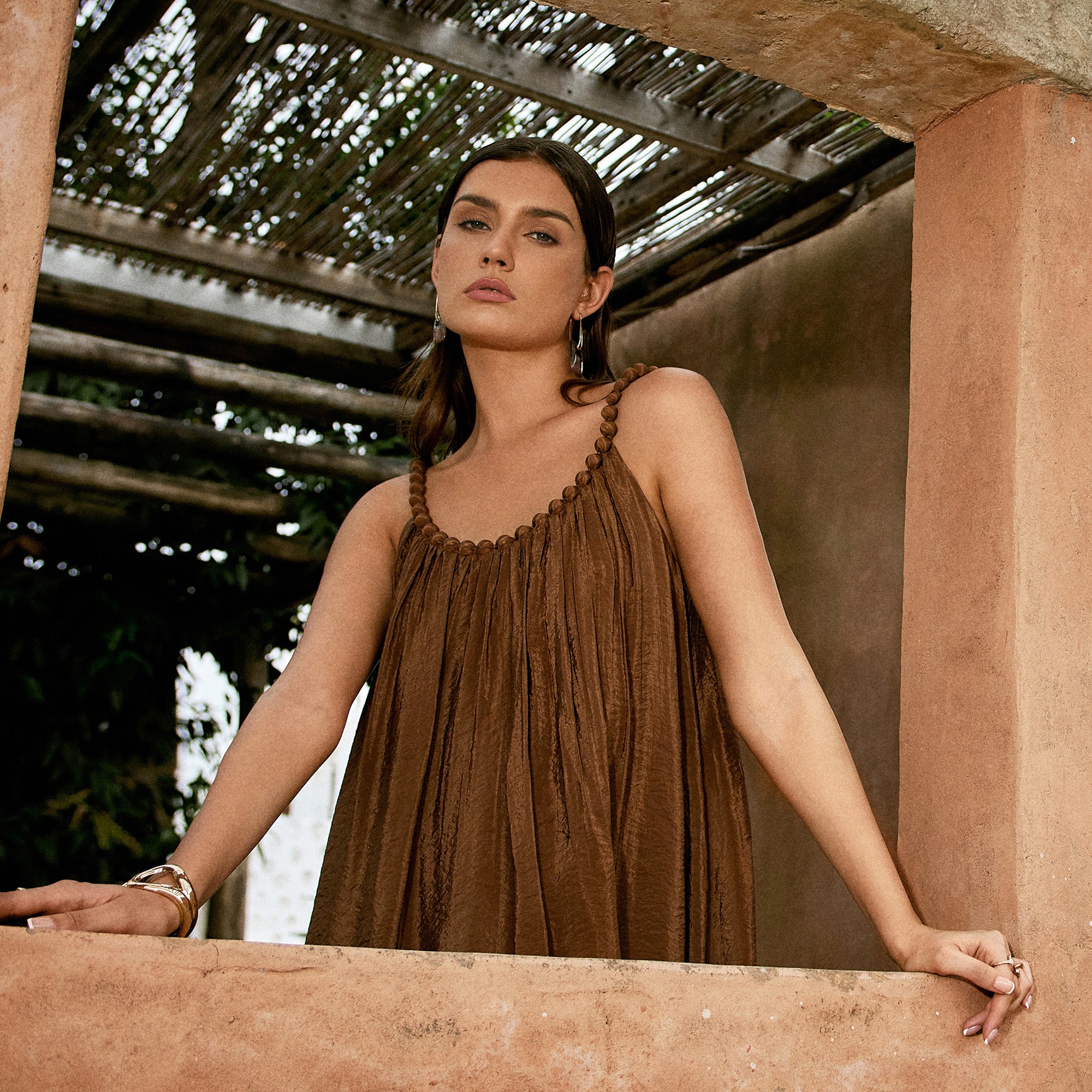 Vacation style 3D bead decorated pleated spaghetti strap maxi dress
