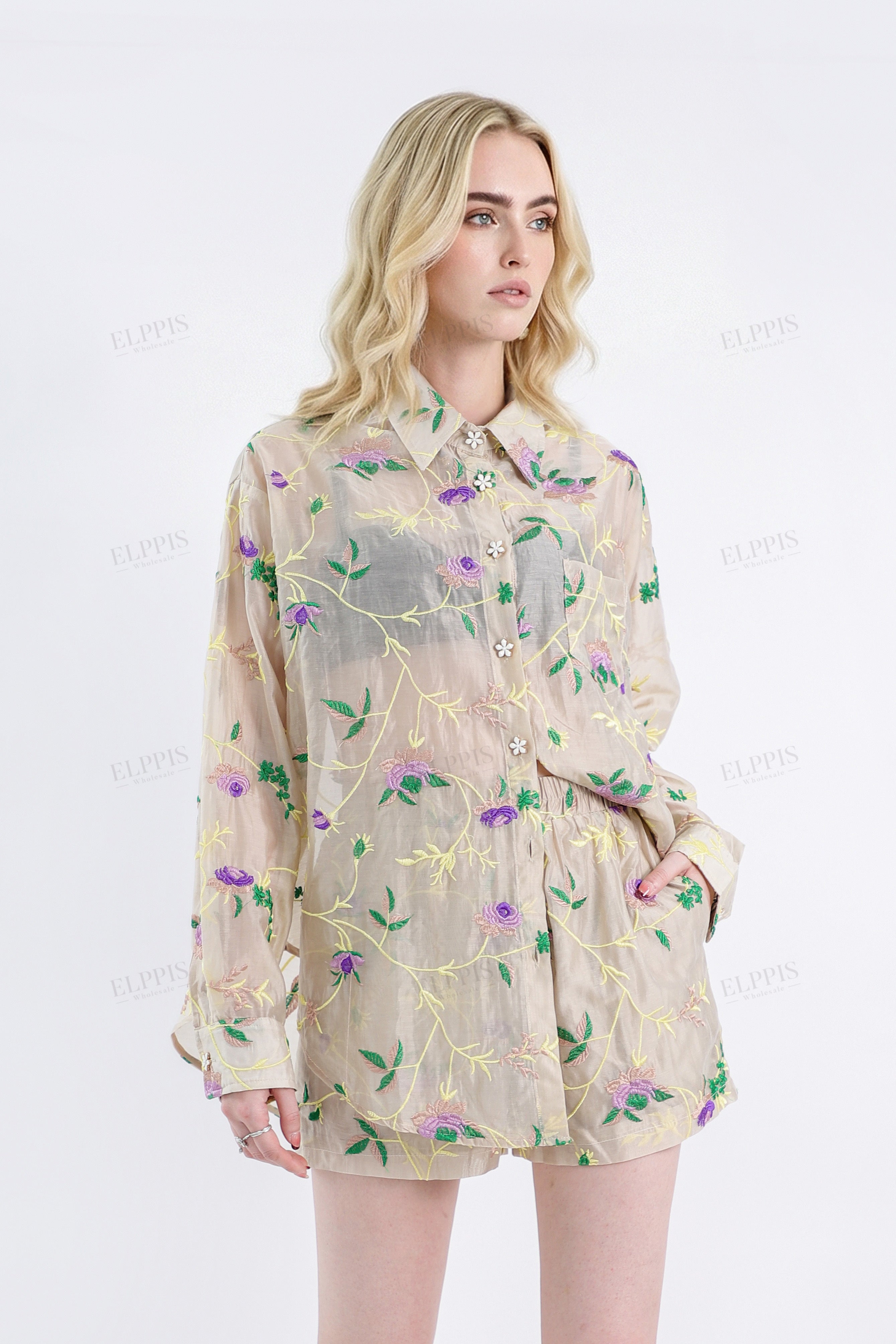 Beige Floral Embroidery Lightweight Elastic Waist Shorts