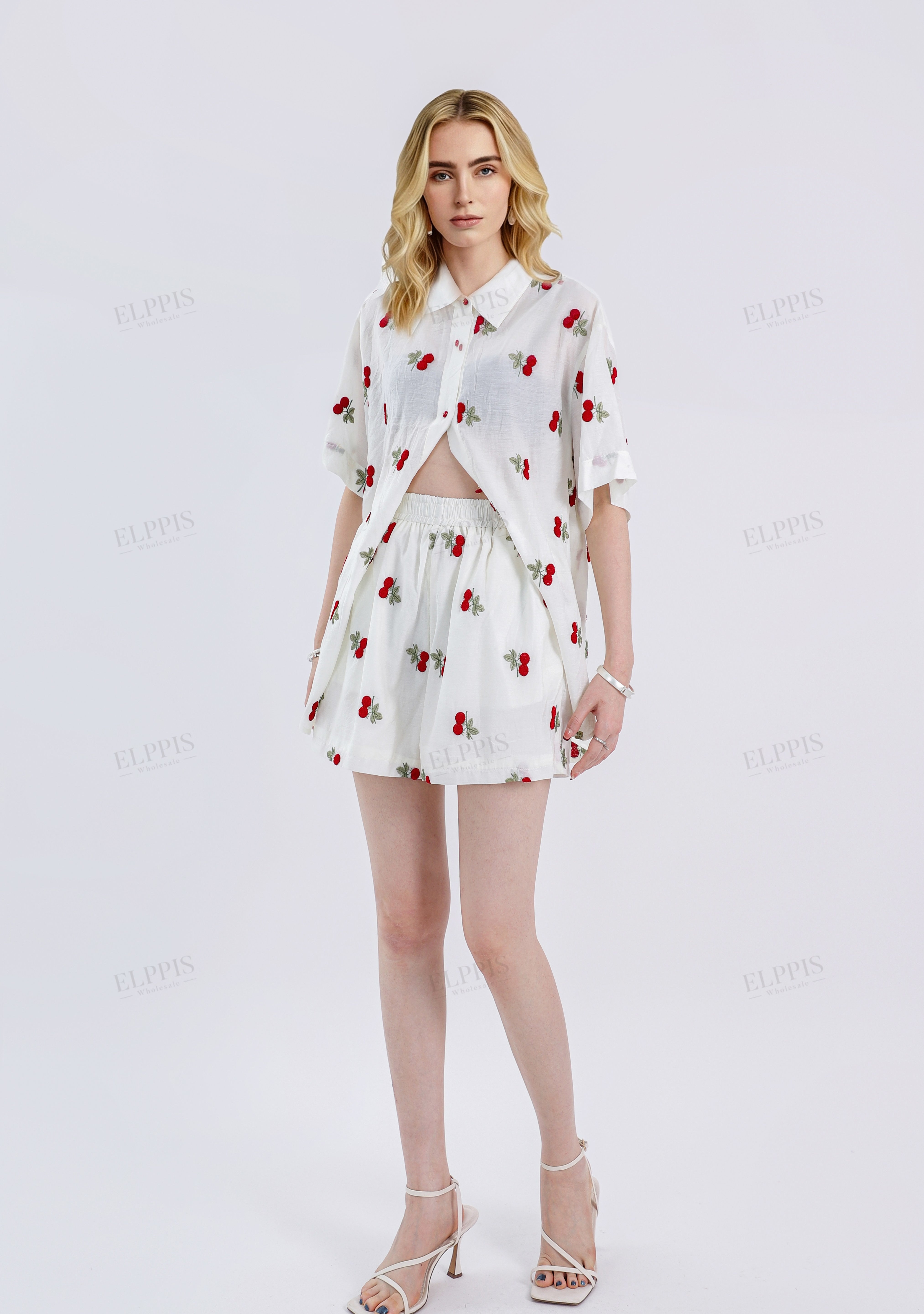 Cherry Embroidery Elastic Waist Shorts