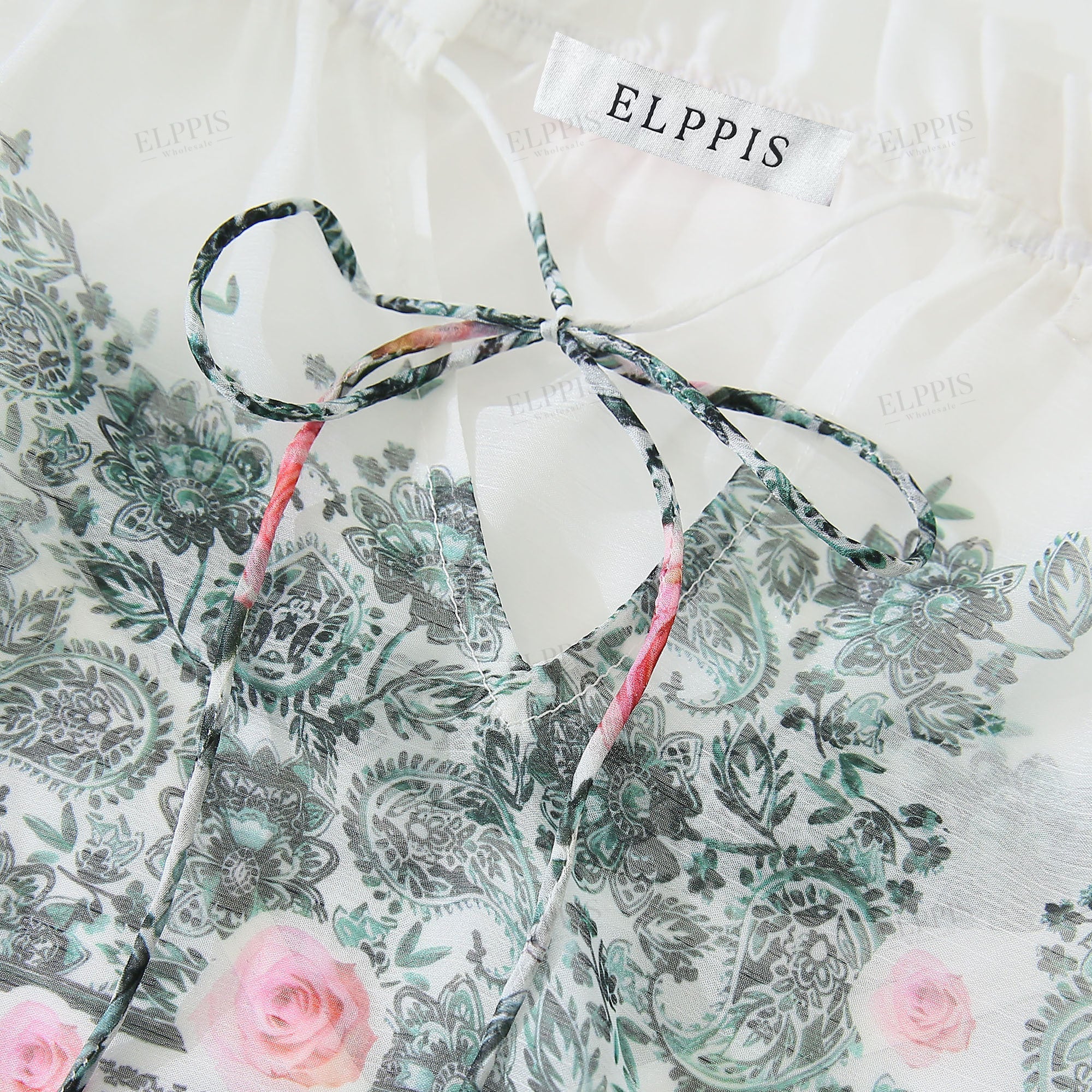 Chiffon positioned floral H-line long sleeve woven top