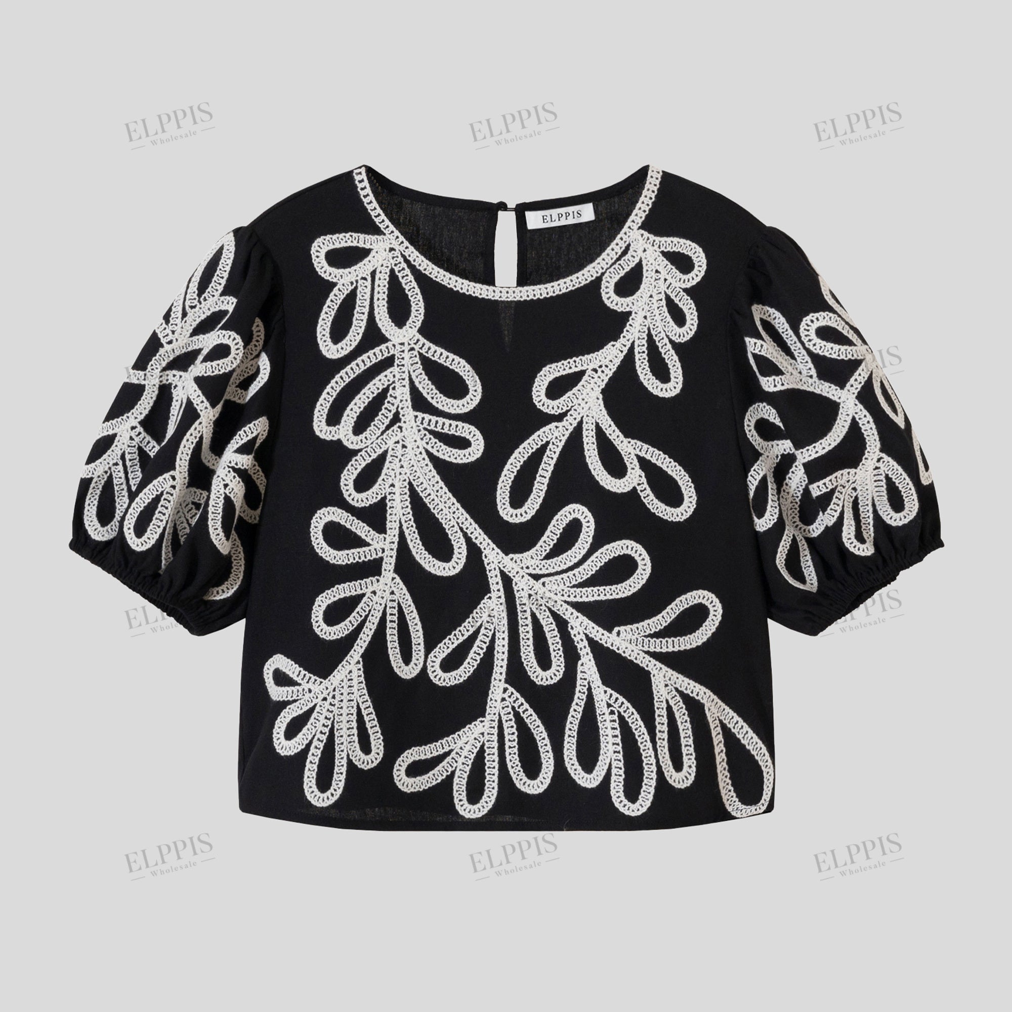 Embroidered short sleeve top