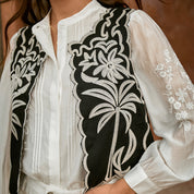 Embroidered H-line round neck long sleeve shirt