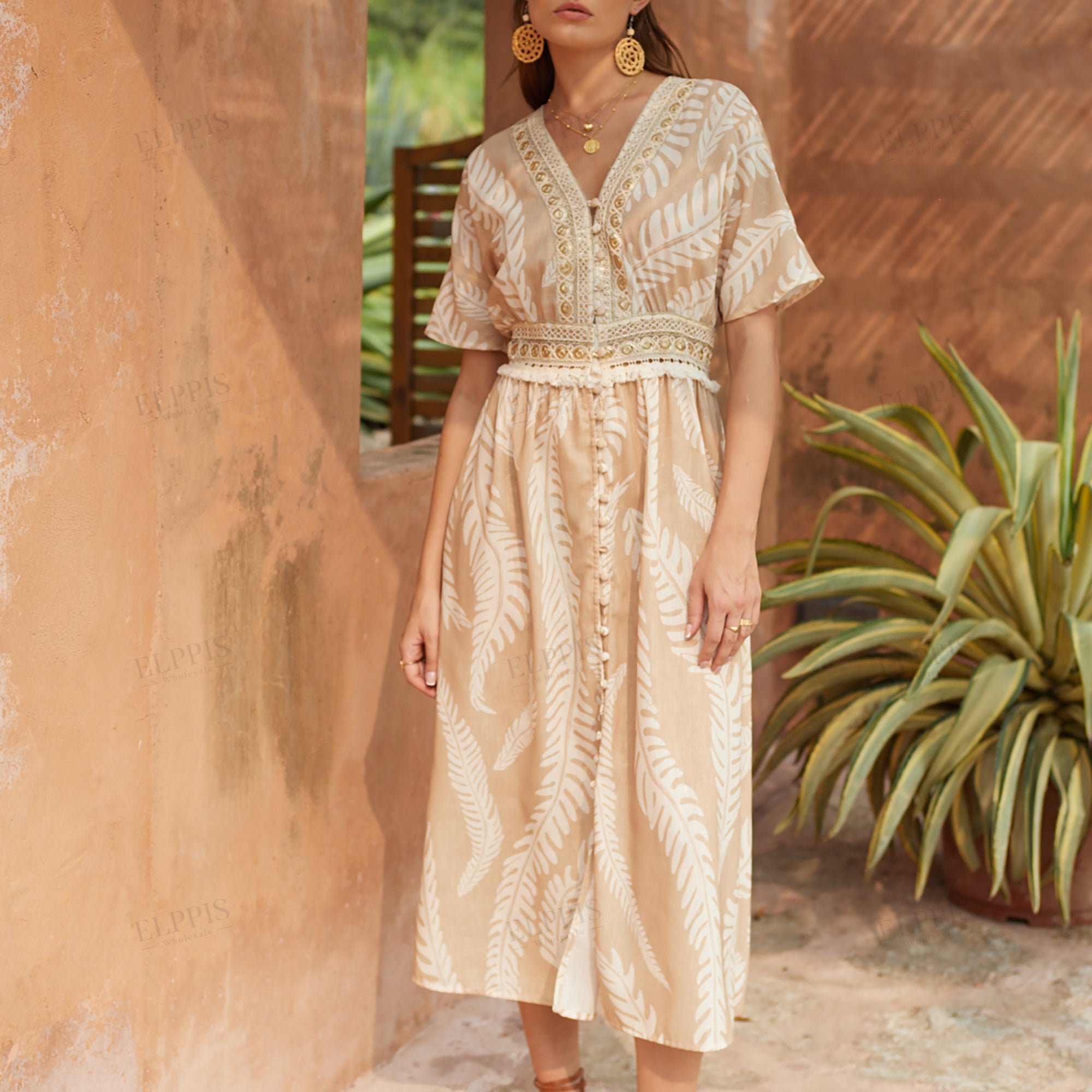 Textured print with woven band short sleeve dress