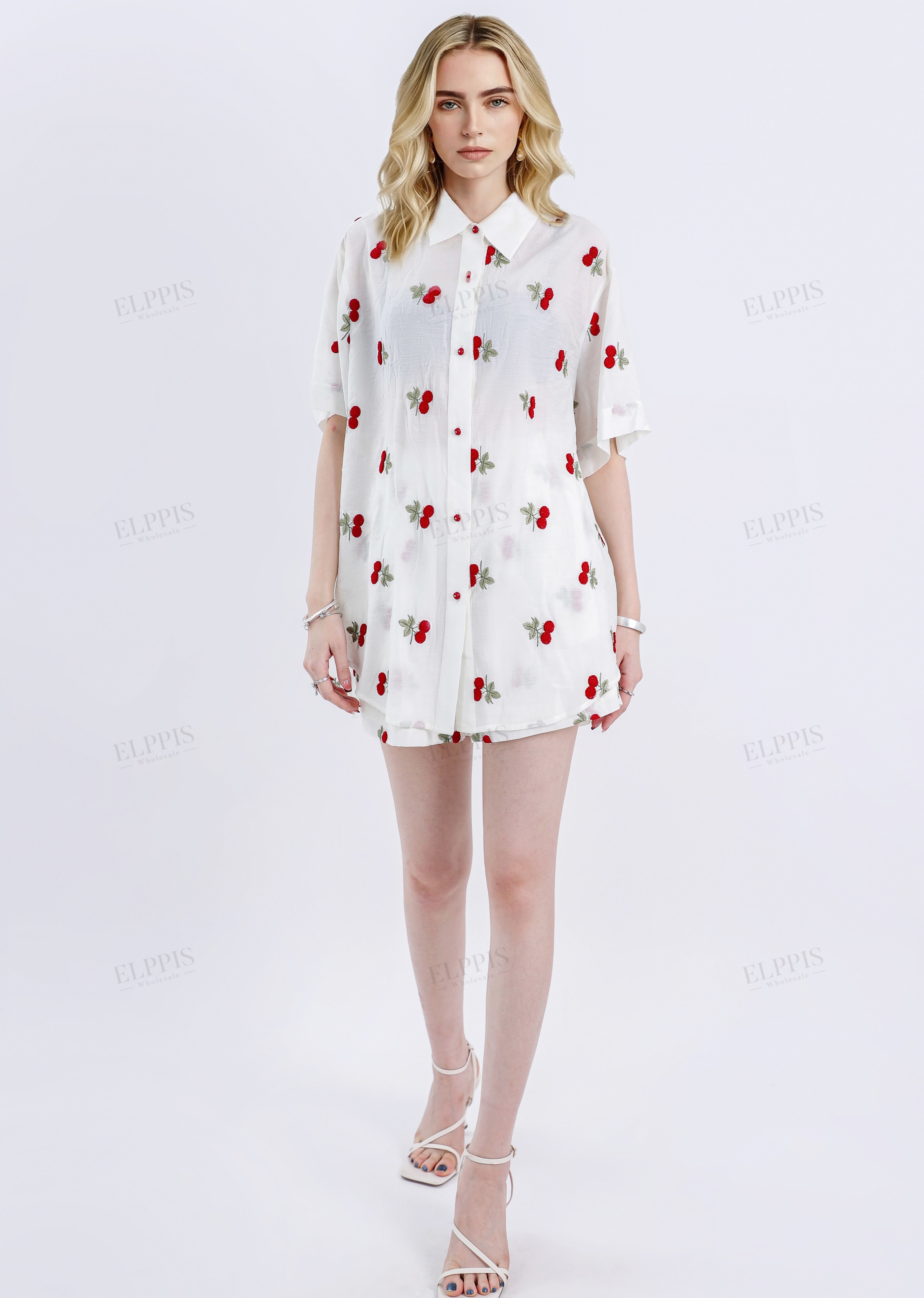 Cherry Embroidery Elastic Waist Shorts