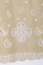 Beige Sleeveless Top with Cutwork Embroidery and Scalloped Hem product detail 2 – Elppis 1B5D09761WW