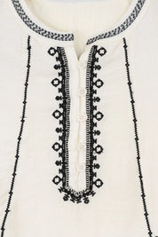 Cream Sleeveless Top with Black Embroidered Trim product detail 2 – Elppis 1B5E08923WW