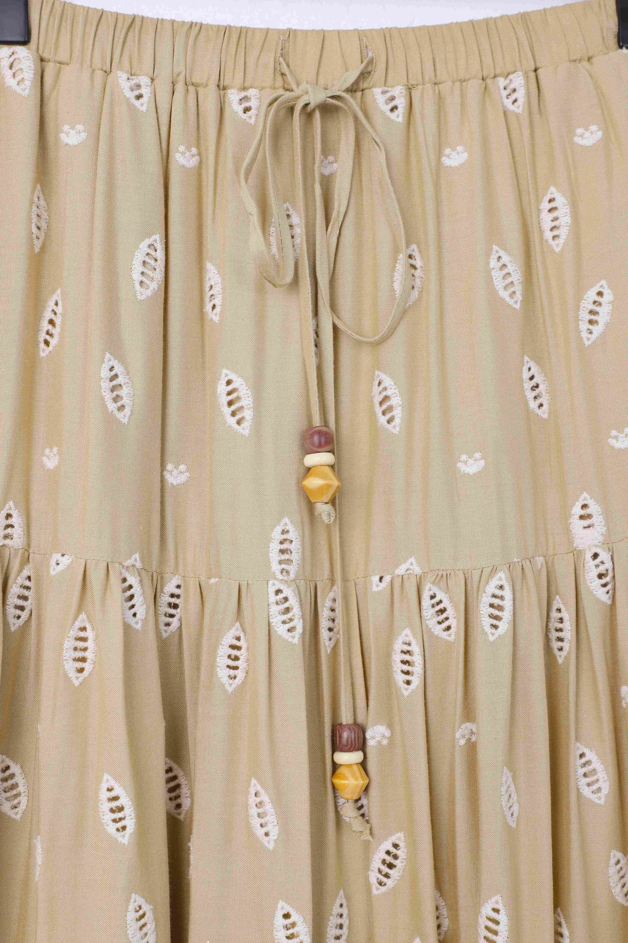 Beige Maxi Skirt with Cutwork Embroidery and Drawstring Waist product detail 1 – Elppis 1B5J09118WW