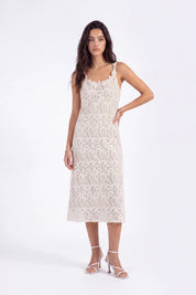 3D Floral Appliqué Lace Shift Dress on model, studio view 3 – Elppis 1J6K08713BN