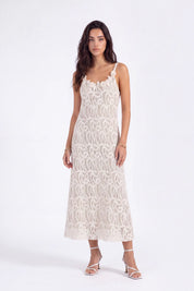3D Floral Appliqué Lace Shift Dress on model, studio view 4 – Elppis 1J6K08713BN