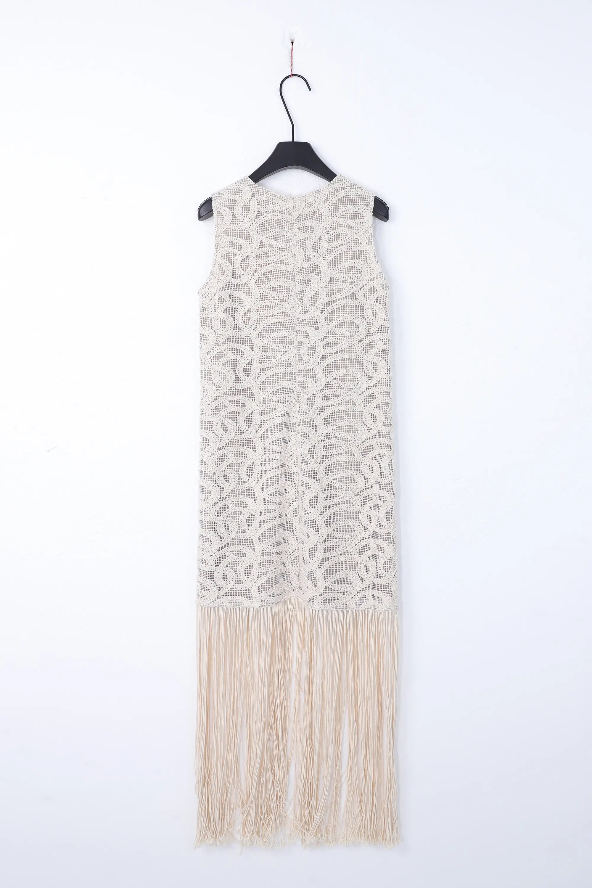 Sleeveless Fringe Hem Lace Vest product detail 2 – Elppis 1J6K08715BN