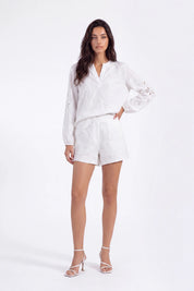 White Cotton Long-Sleeve Embroidered Blouse on model, studio view 3 – Elppis 2B5F07012WW