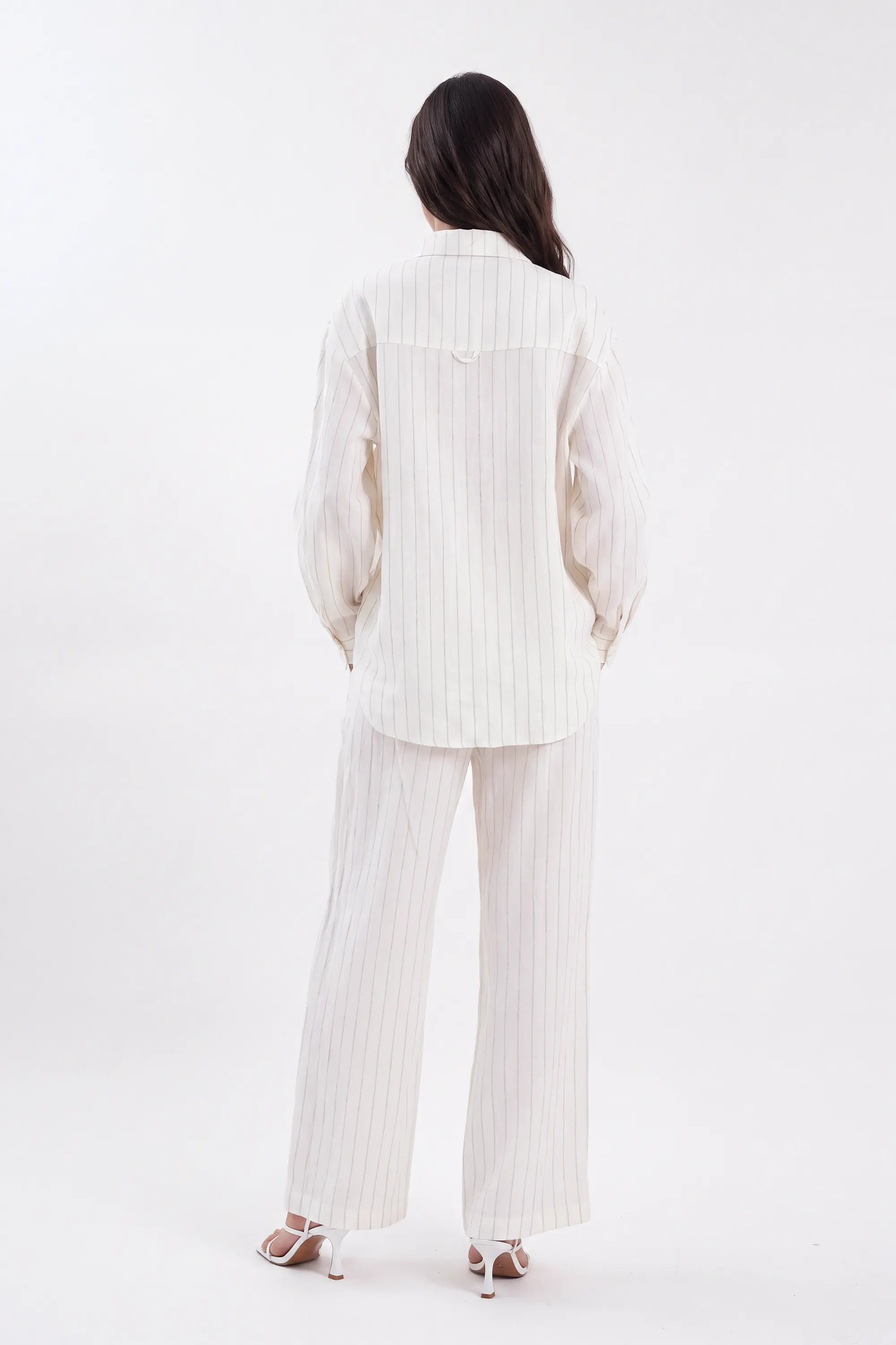 Cream Yarn-Dyed Striped Linen Wide-Leg Pants on model, back view – Elppis 2B5I05909WW