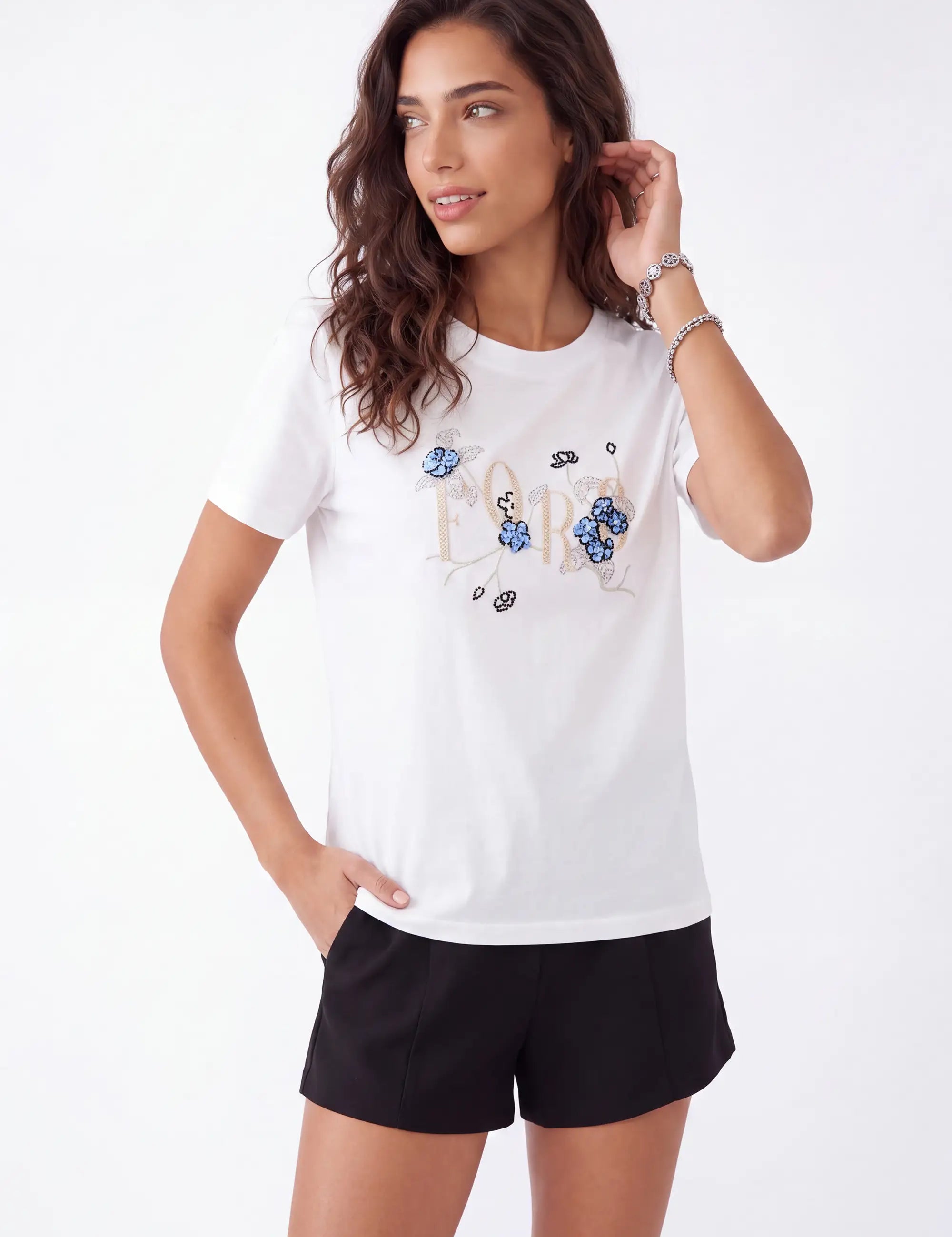 White Crew Neck T-Shirt with Paris Floral Sequin Embroidery on model, studio view 2 – Elppis 3B5E06614WW