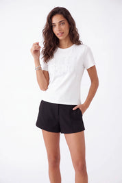 White Embellished Crew Neck T-Shirt on model, studio view 3 – Elppis 3B5E06617WW