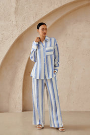 Elppis Women's Linen Trousers – Style 3B5I07486WW lifestyle scene 2 – Elppis 3B5I07486WW