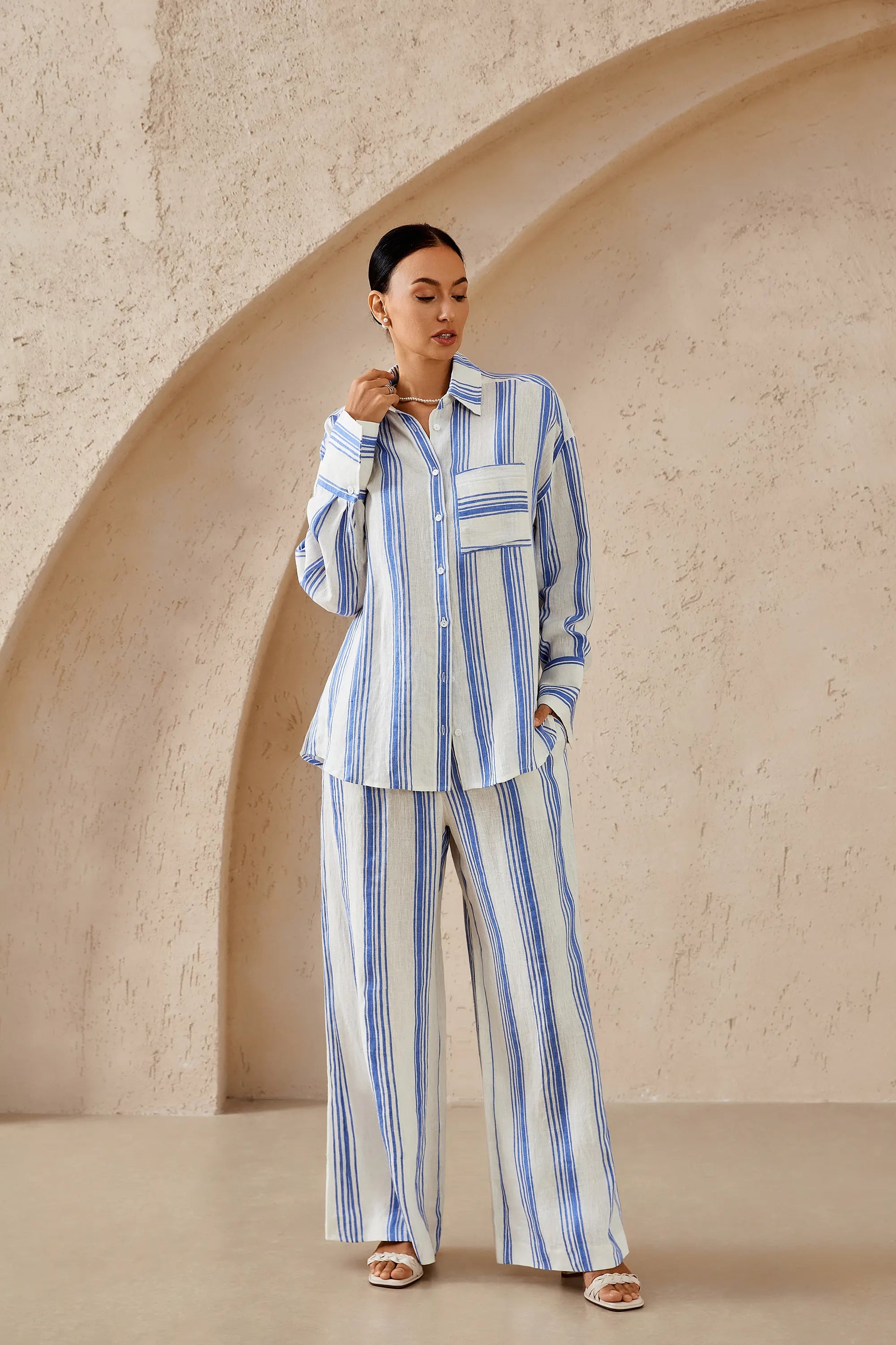 Elppis Women's Linen Trousers – Style 3B5I07486WW lifestyle scene 2 – Elppis 3B5I07486WW