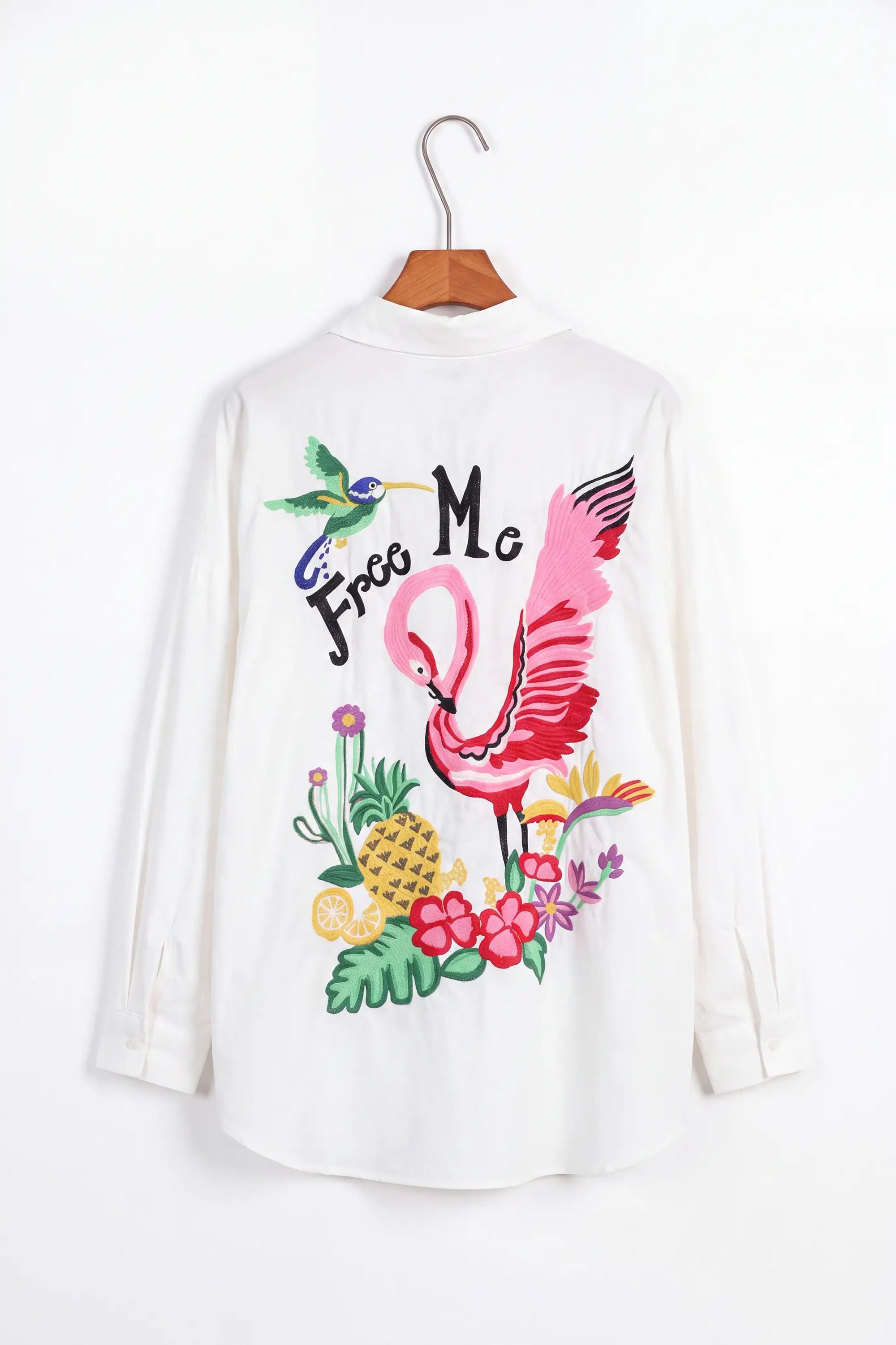 White Oversized Shirt with Free Me Hummingbird and Flamingo Tropical Embroidery product detail 1 – Elppis 3J5F01718BT