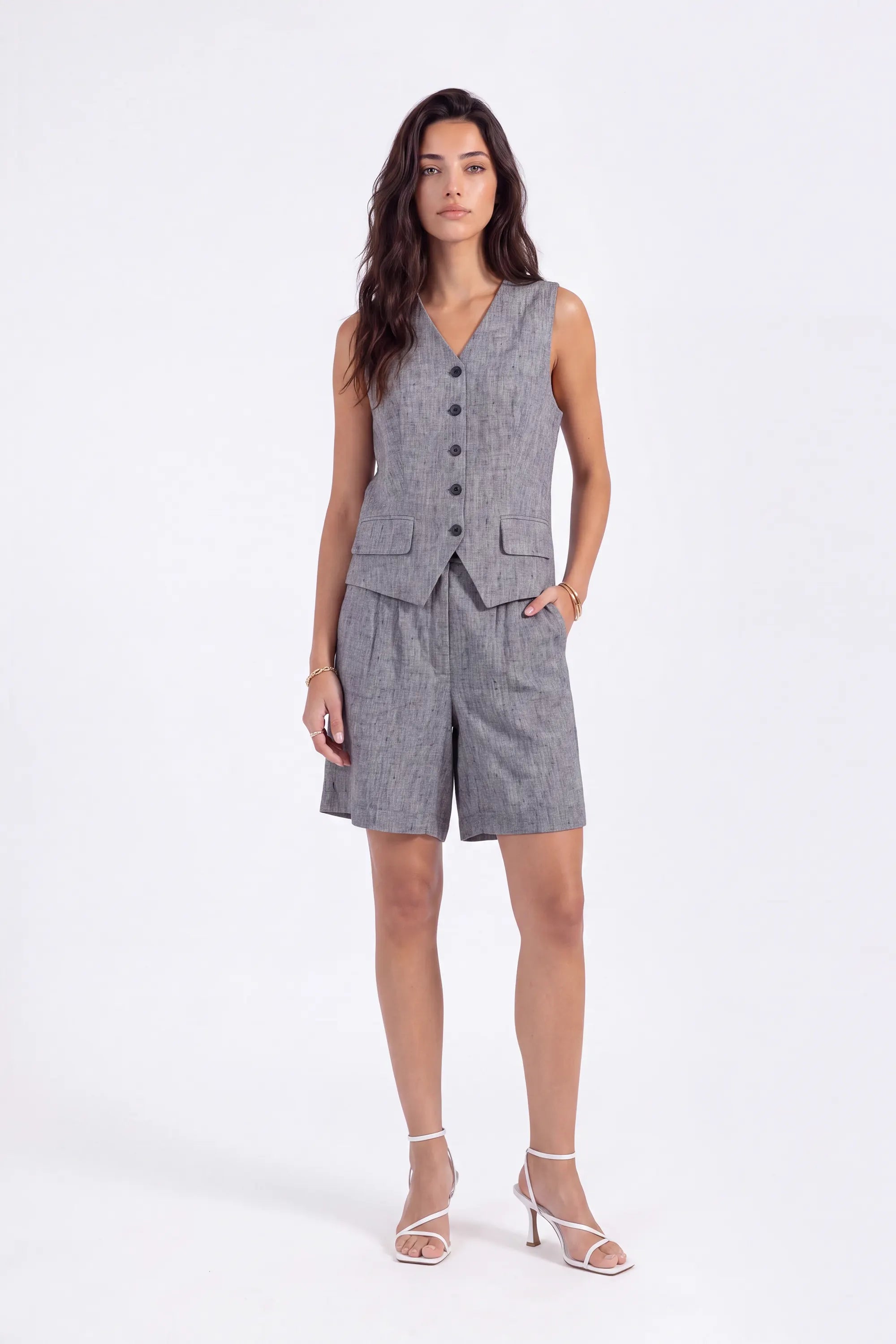 Grey Ramie-Cotton Blend Sleeveless Button-Front Vest on model, studio view 2 – Elppis B4W3633WW