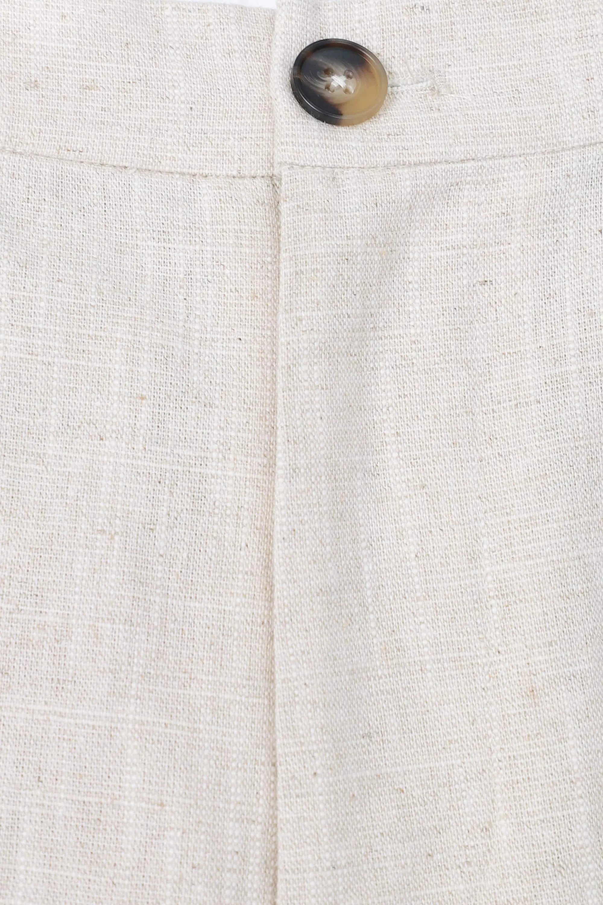 Beige Linen-Blend Short-Sleeve Blazer with Contrast Stitching — Product Detail 1