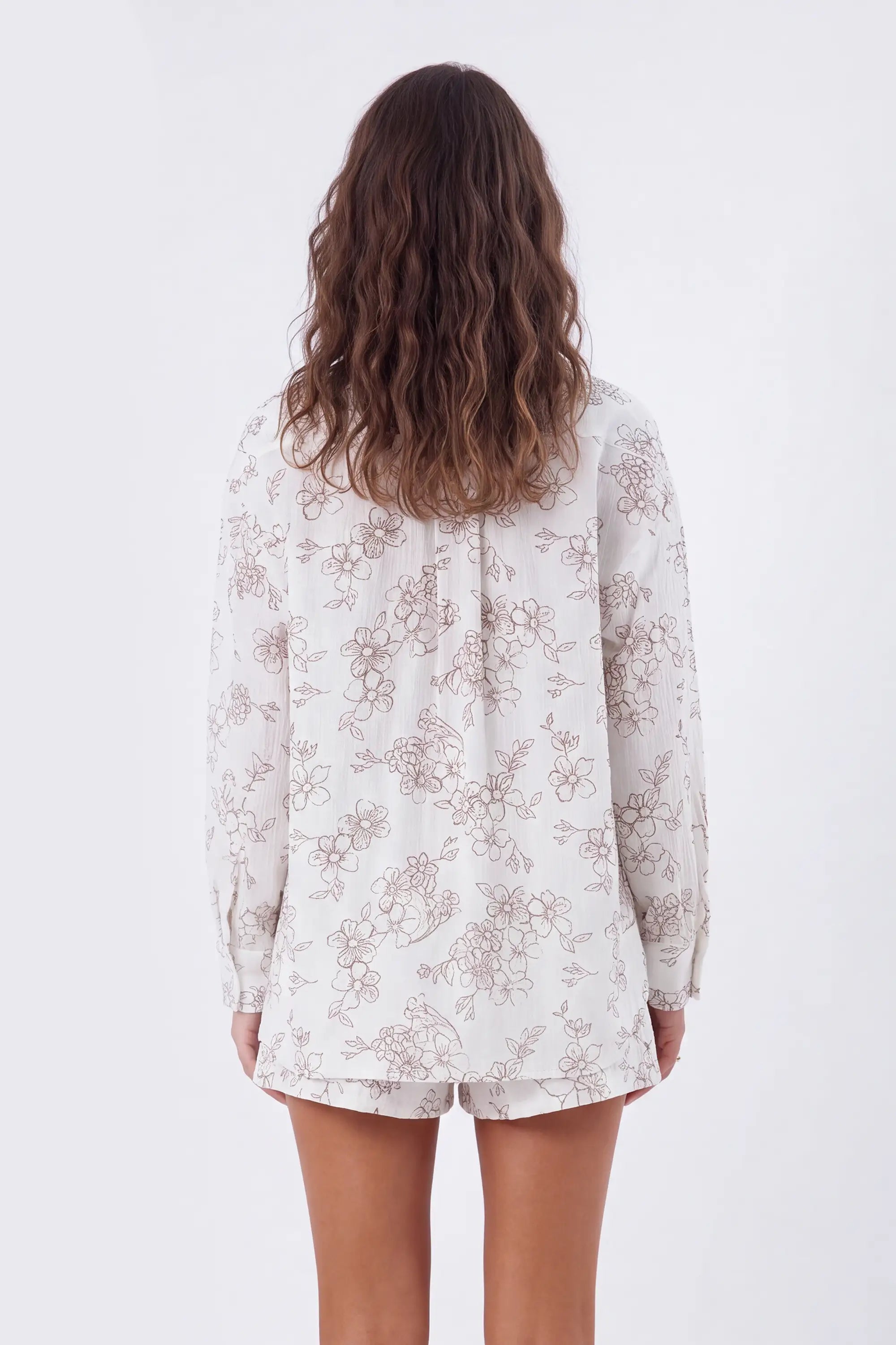 Cream Lightweight Polyester Floral Print Long-Sleeve Blouse — model front view 7