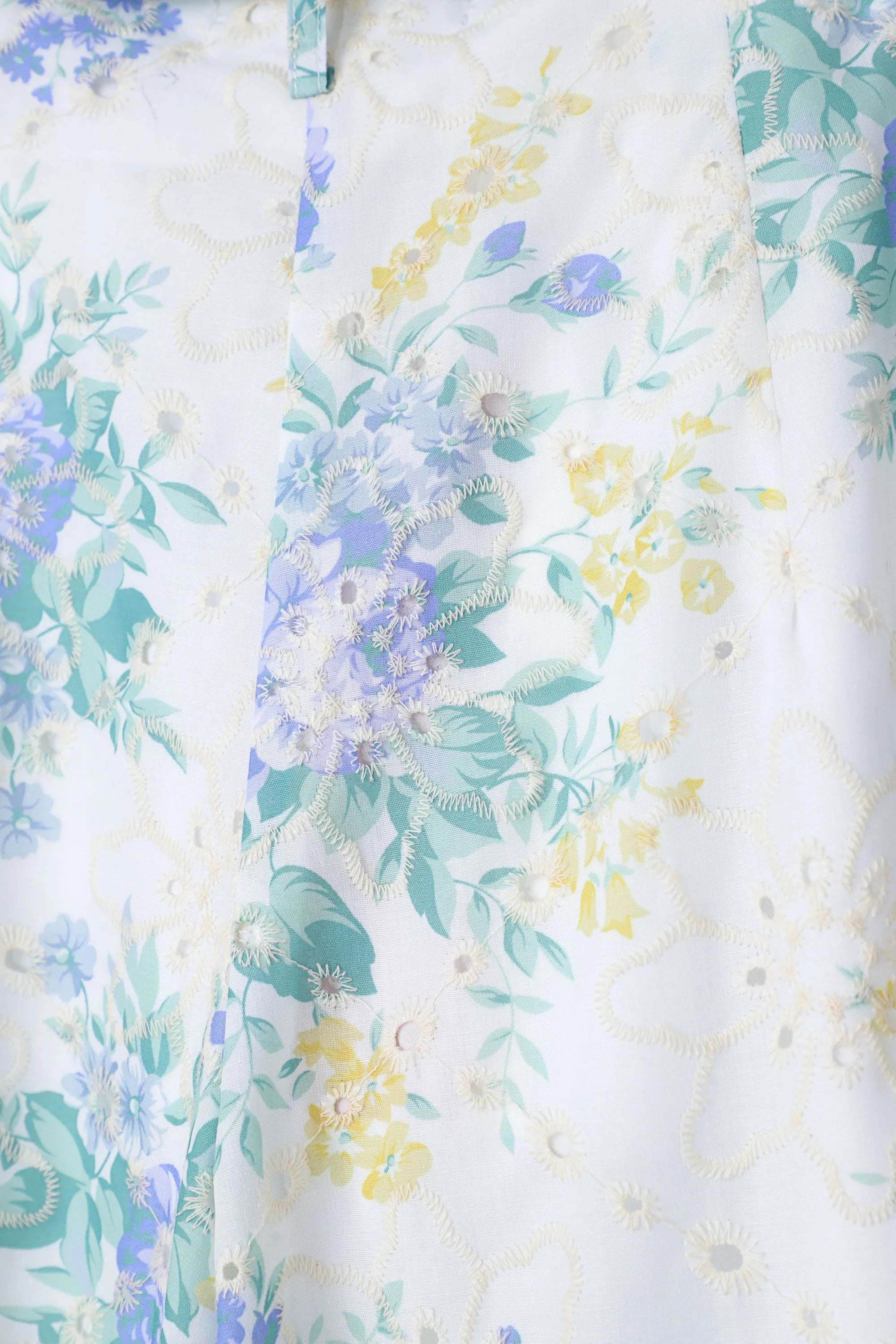 Pastel Floral Cotton Wide-Leg Pants — design detail 1