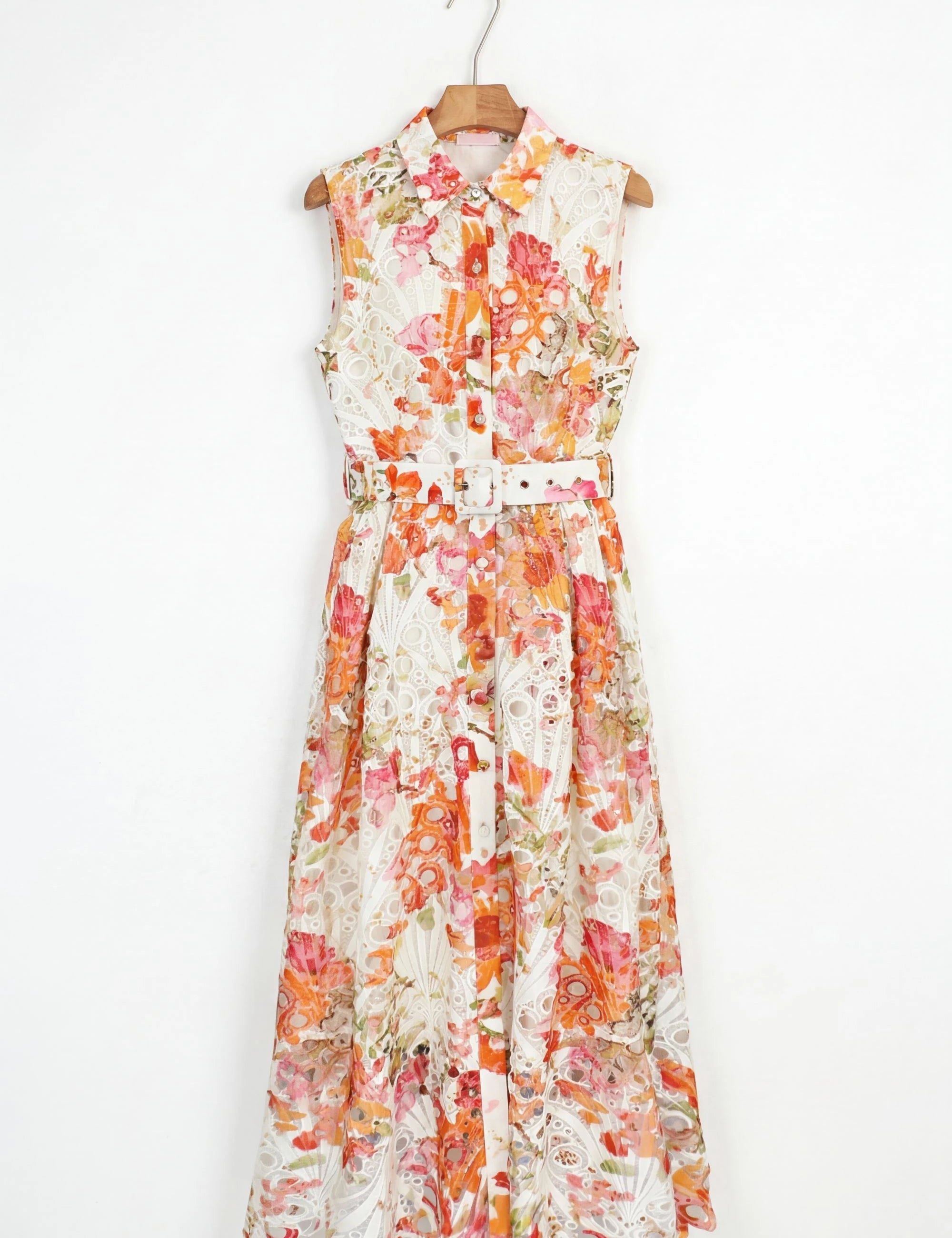 Elppis Sleeveless Cutout Lace Midi Shirt Dress, product packshot on white background — SKU 1J5K09813BR