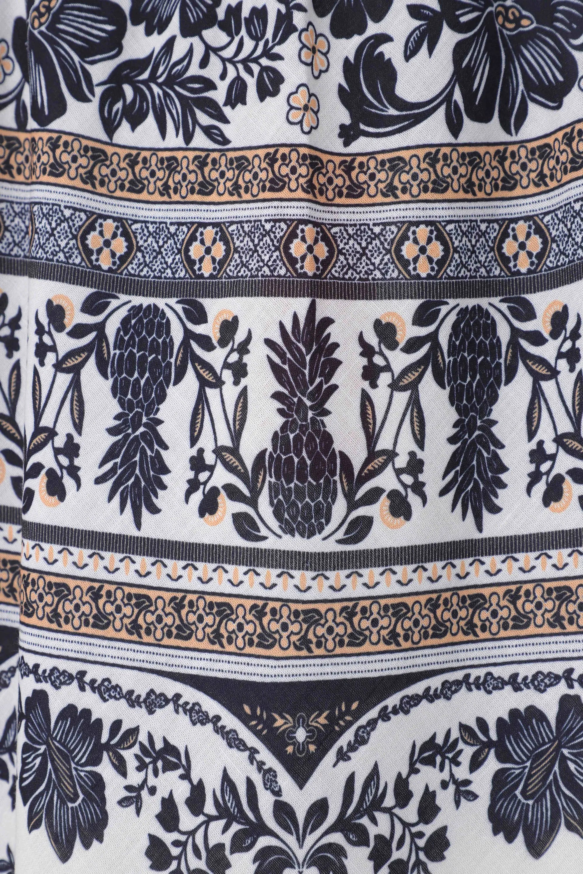 Two-Tone Ornate Pattern Maxi Skirt — design detail 1