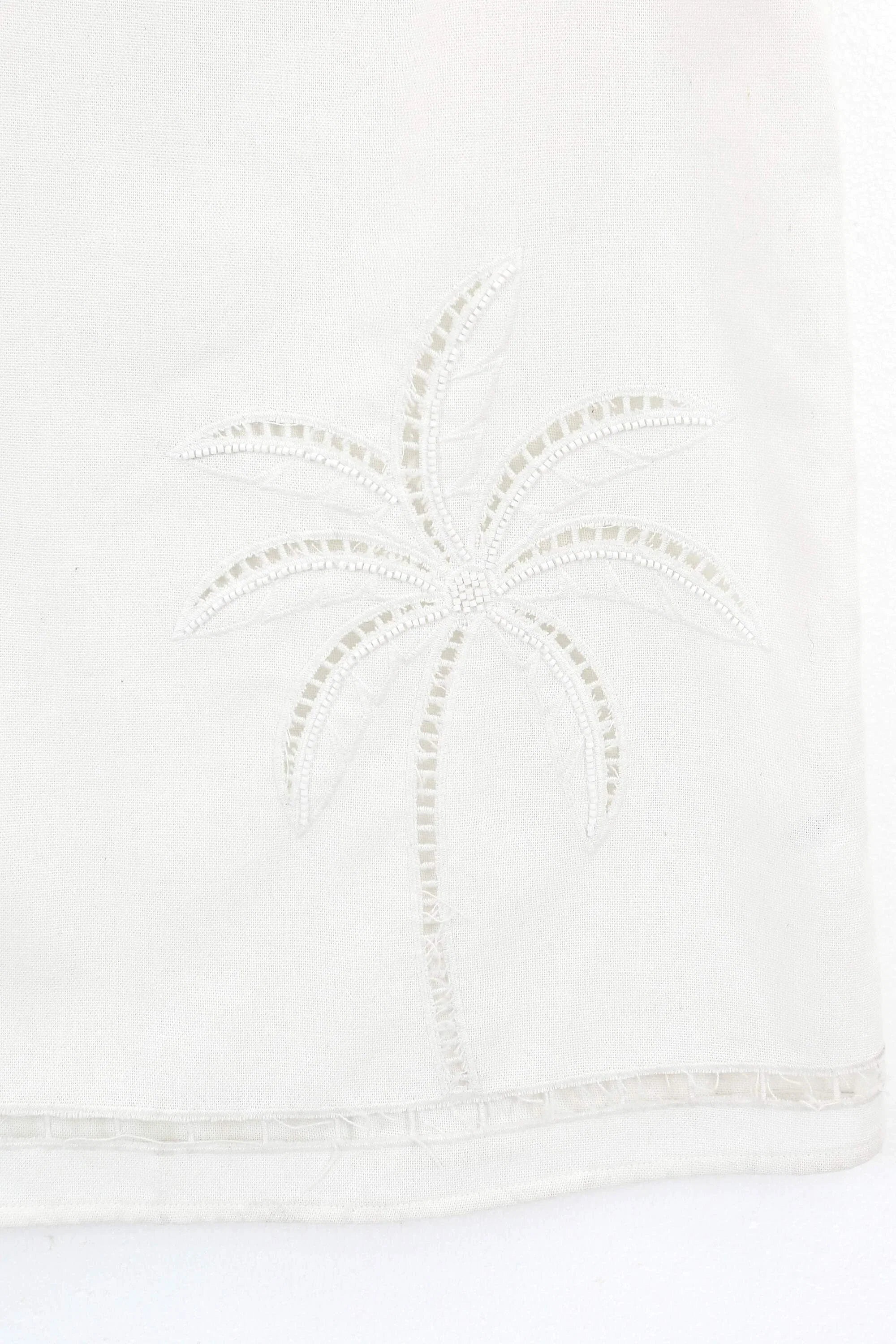 White Linen Midi Skirt with Palm Tree Eyelet and Lace Detail product detail 2 – Elppis UV4J9811F