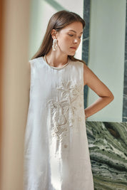 Elppis White Linen Sleeveless Beaded Embroidery Dress, editorial styling view on model — SKU JD4K6946BN