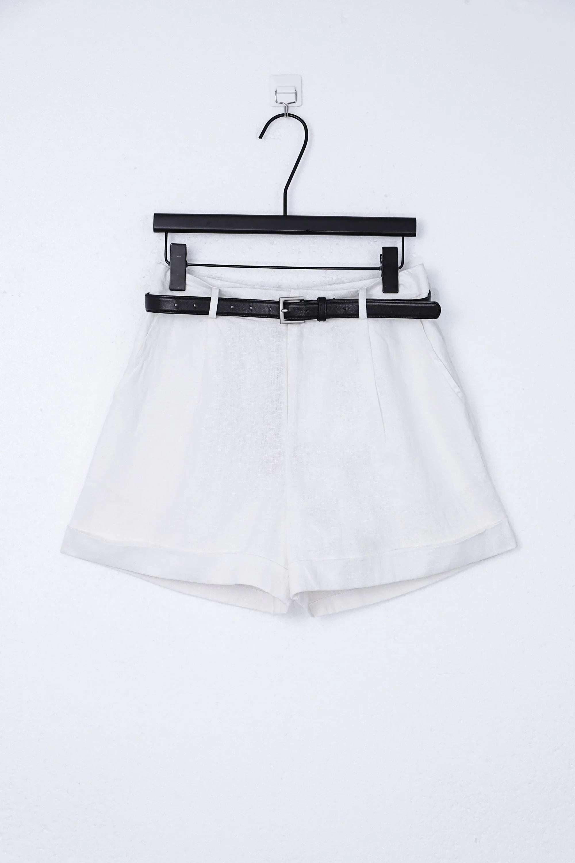 White Rayon-Nylon Blend Tailored Shorts with Belt — Product Only Front