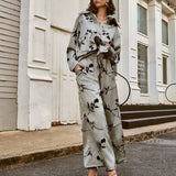 Satin embroidered straight-cut H-line shirt