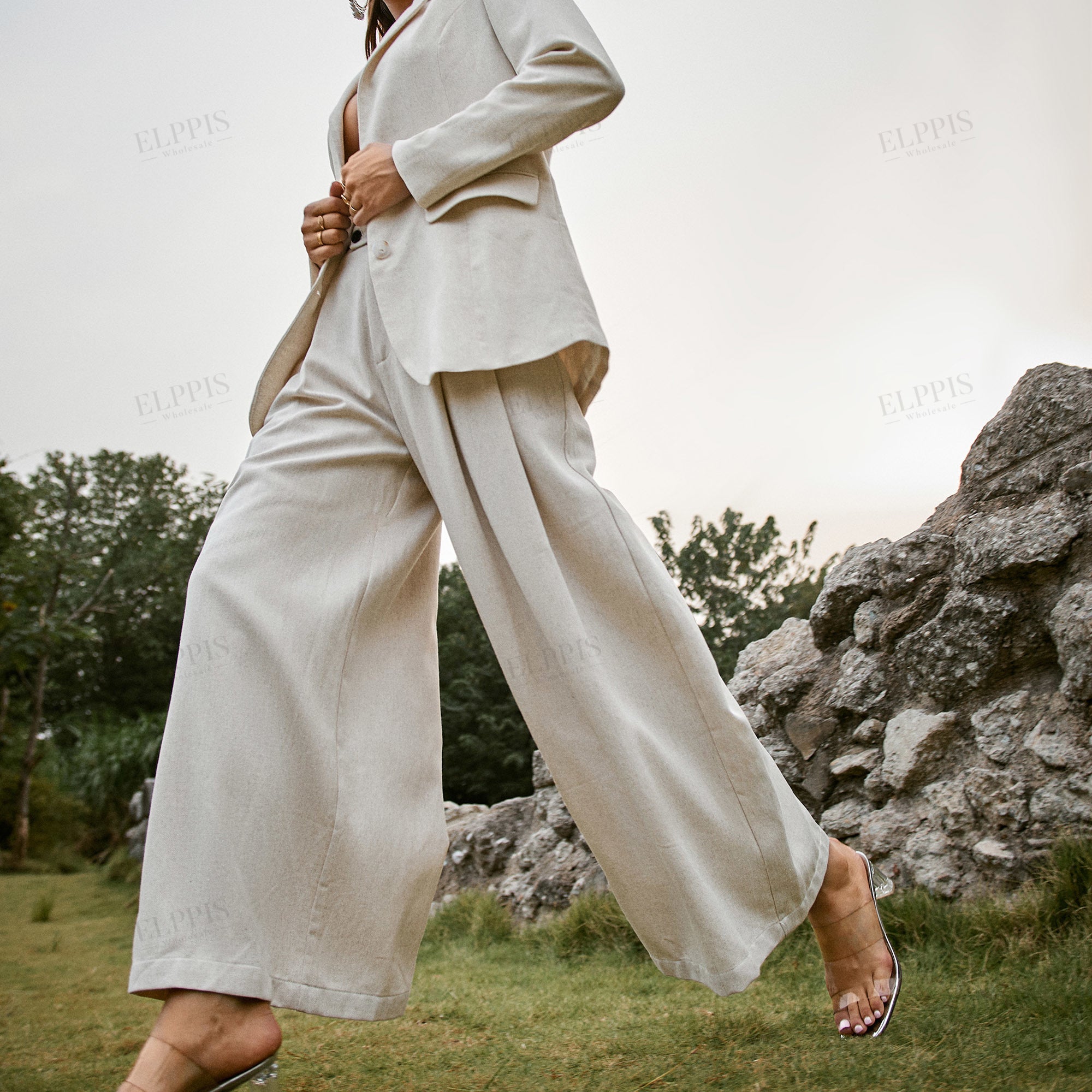 Minimalist cotton-linen wide-leg trousers