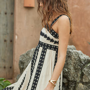Color-block lace patchwork spaghetti strap long dres